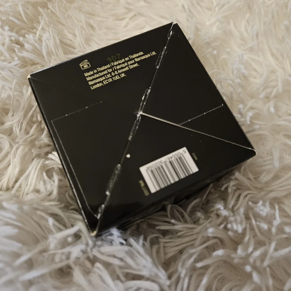 🆕️ILLAMASQUA Hydra Veil